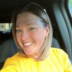 Meet your Posher, Stephanie